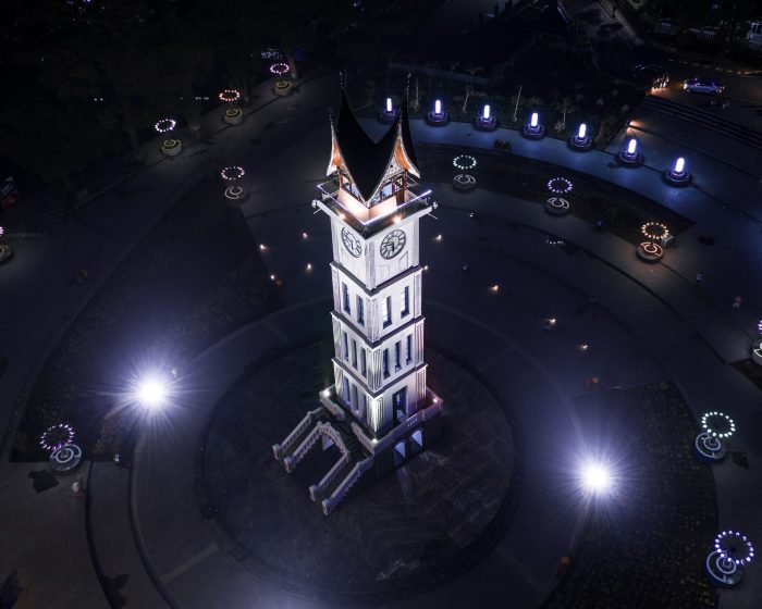 Jam Gadang Bukittinggi - Fahira Hotel Bukittinggi