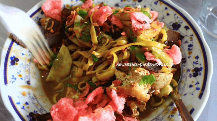 lontong pical bukittinggi
